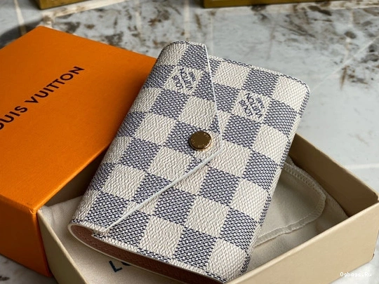 Wallet Vuitton Louis VICTORINE 0523